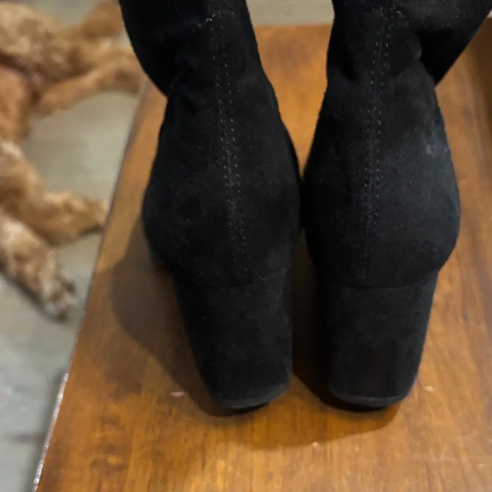 Women's Black Ankle Boots - Picture 5 of 9